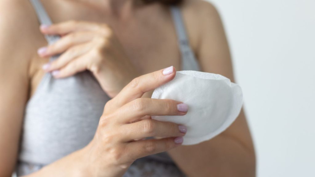 feeding breast pads​