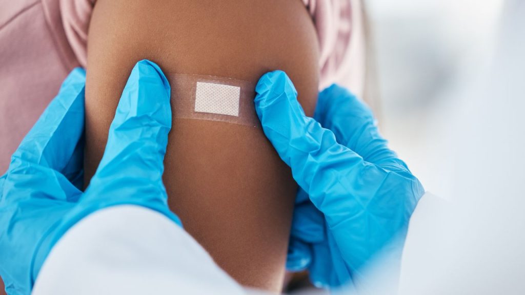 how long does a flu shot last​